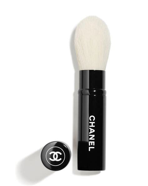 les pinceaux de chanel retractable highlighter brush|chanel brush no 102.